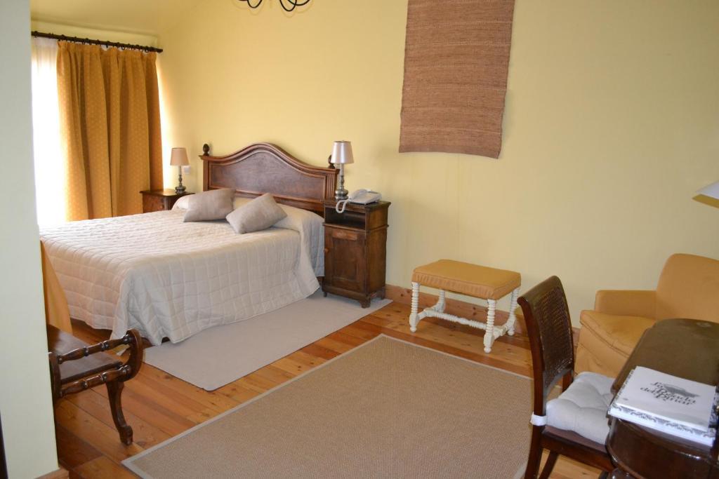 Posada Real Del Pinar Pozal De Gallinas Room photo